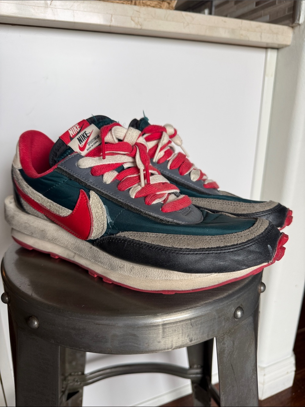 Nike Men's LDWaffle x Sacai